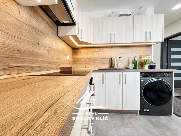 Pronájem bytu 1+1, Hlučín, Jaroslava Seiferta, 31 m2