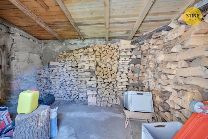 Prodej rodinného domu, Janov, 201 m2