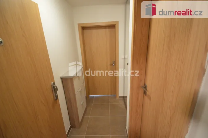 Pronájem bytu 1+kk, Hostivice, Ječná, 34 m2