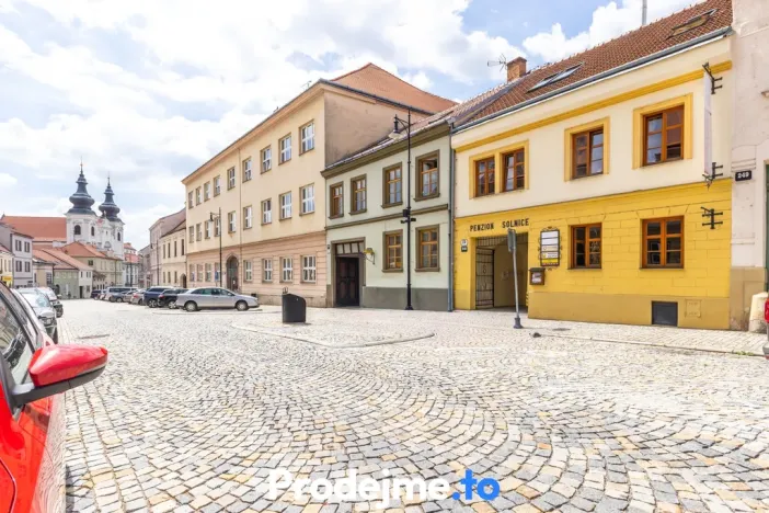 Prodej ubytování, Znojmo, Horní Česká, 1593 m2