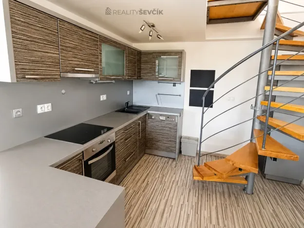 Prodej bytu 3+kk, Dobrá Voda u Českých Budějovic, Lázeňská, 90 m2