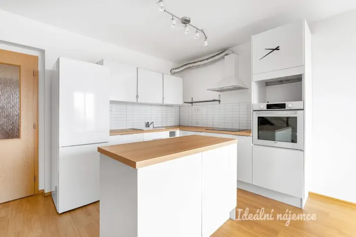 Pronájem bytu 3+kk, Jinočany, U potoka, 89 m2