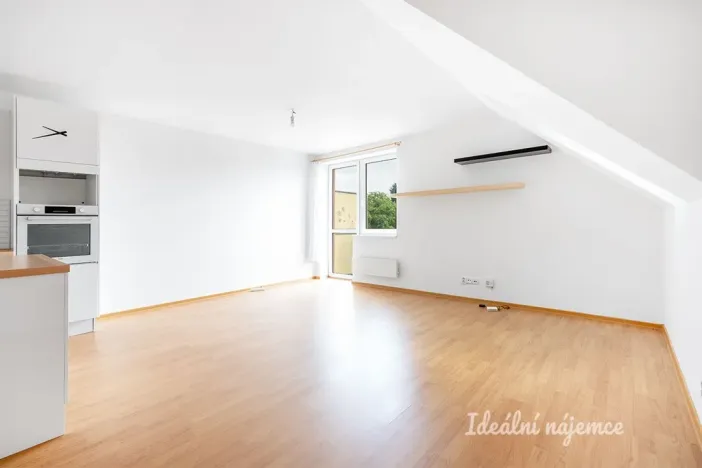 Pronájem bytu 3+kk, Jinočany, U potoka, 89 m2