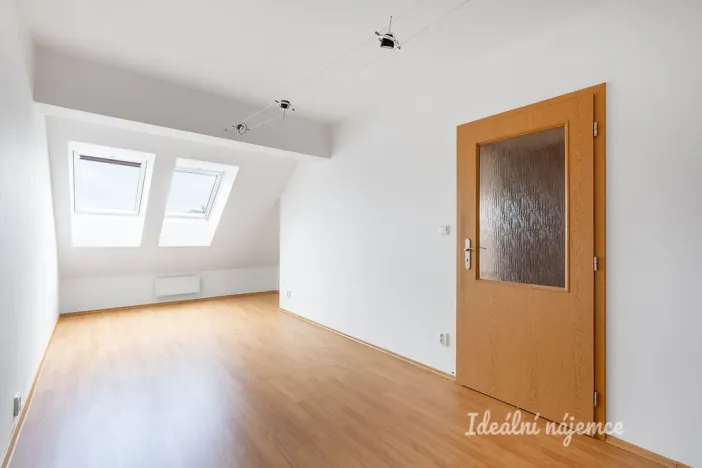 Pronájem bytu 3+kk, Jinočany, U potoka, 89 m2