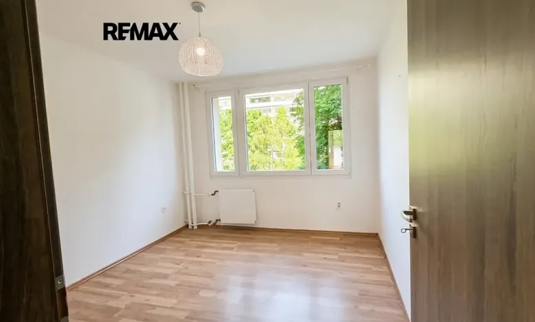 Pronájem bytu 3+kk, Praha - Nusle, Hvězdova, 61 m2