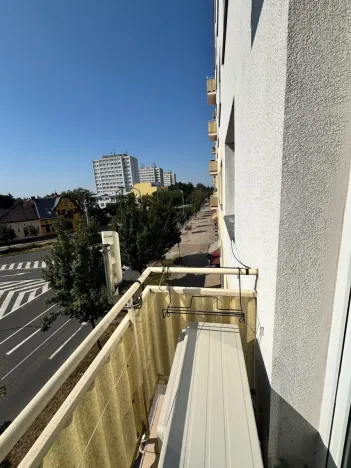 Pronájem bytu 2+1, Hradec Králové, třída SNP, 55 m2