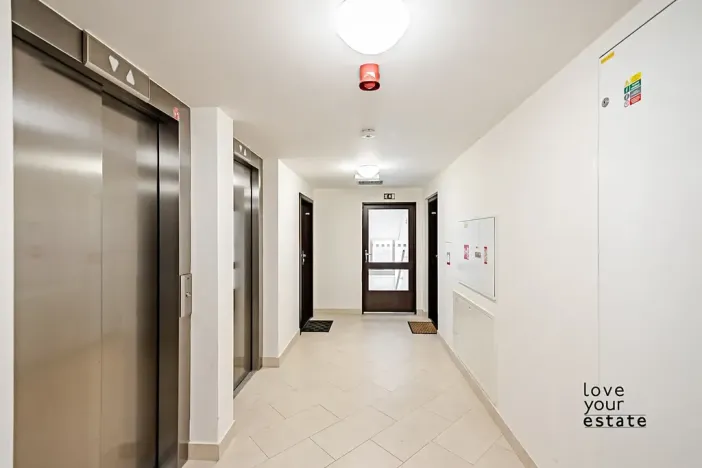 Pronájem bytu 1+kk, Praha - Žižkov, Olšanská, 36 m2