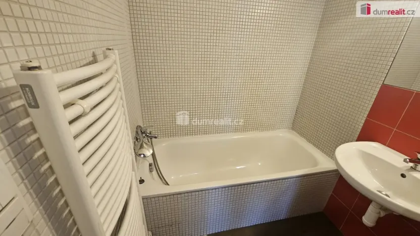 Pronájem bytu 2+kk, Praha - Strašnice, Nedvězská, 57 m2