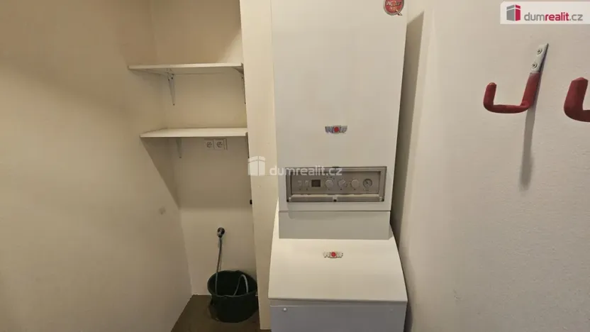Pronájem bytu 2+kk, Praha - Strašnice, Nedvězská, 57 m2