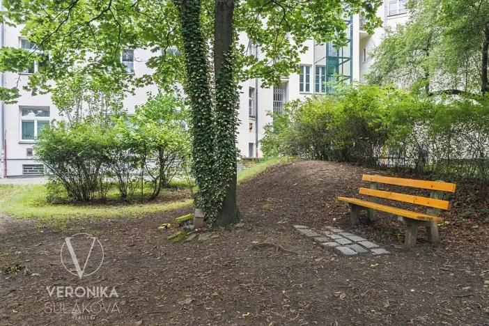 Prodej bytu 4+kk, Praha - Dejvice, Evropská, 107 m2