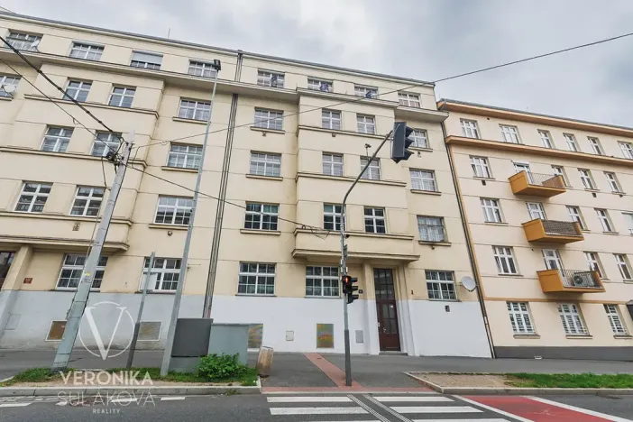 Prodej bytu 4+kk, Praha - Dejvice, Evropská, 107 m2