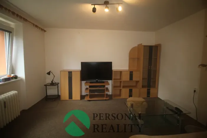 Pronájem bytu 1+1, Kladno, Kordačova, 30 m2