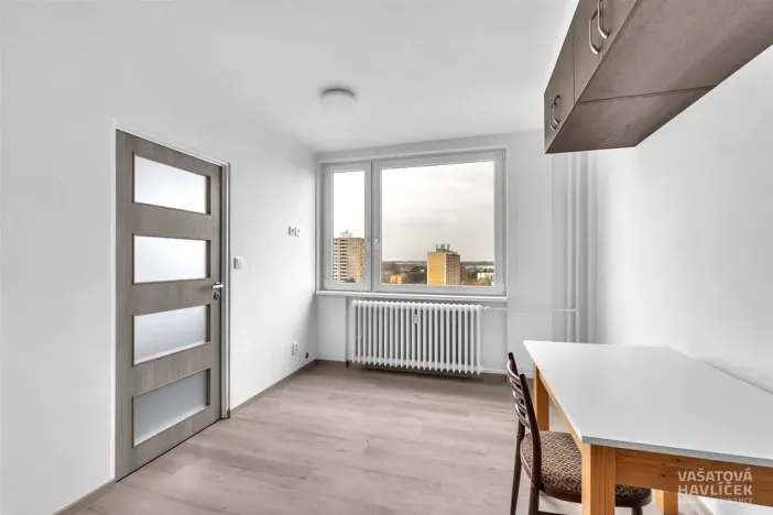 Pronájem bytu 2+kk, Hradec Králové, Veverkova, 36 m2