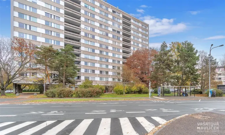 Pronájem bytu 2+kk, Hradec Králové, Veverkova, 36 m2