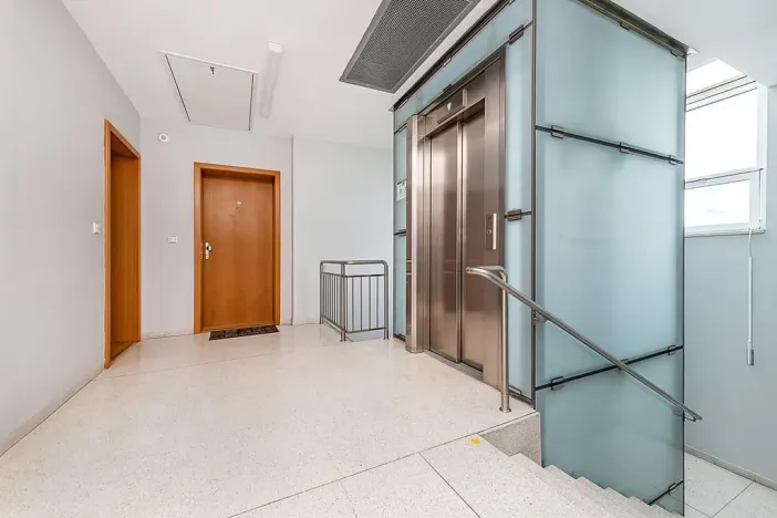 Pronájem bytu 1+kk, Praha - Vinohrady, Italská, 38 m2