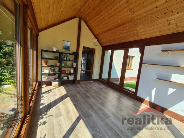 Prodej rodinného domu, Opava - Zlatníky, 6. května, 161 m2