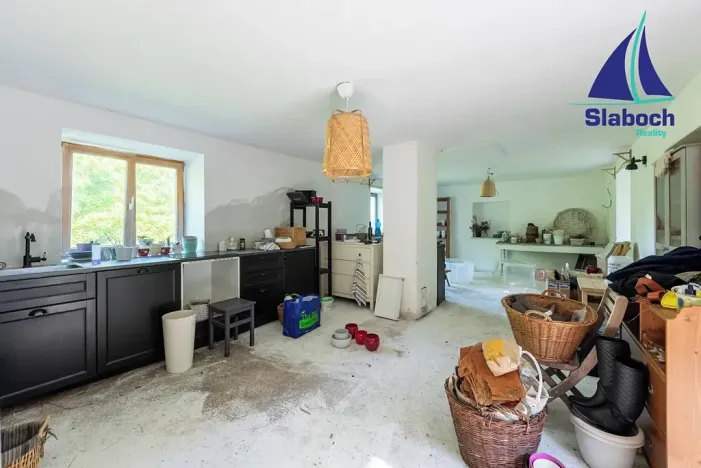 Prodej zemědělské usedlosti, Krupá, 285 m2