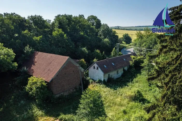 Prodej zemědělské usedlosti, Krupá, 285 m2
