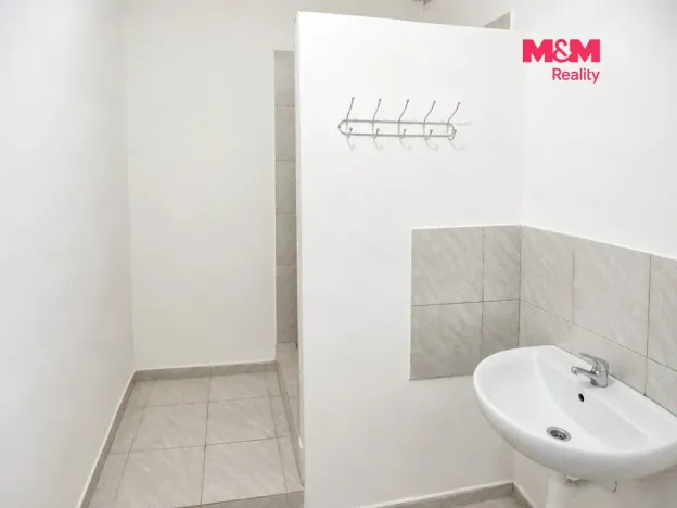 Pronájem bytu 1+1, Lány, U lipky, 24 m2