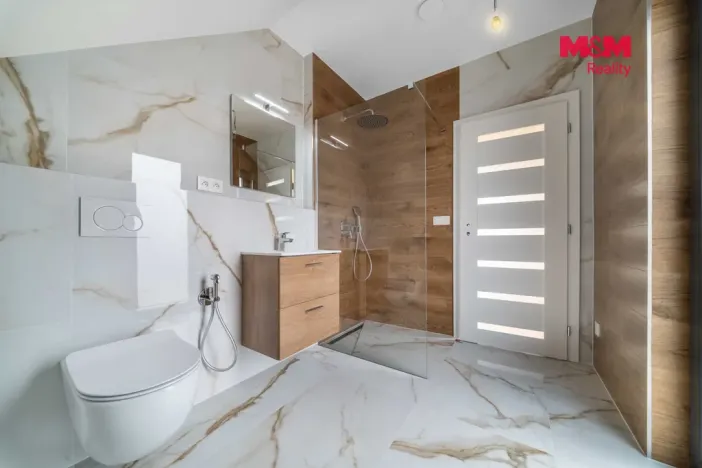 Prodej rodinného domu, Chýně, Na Kališti, 138 m2