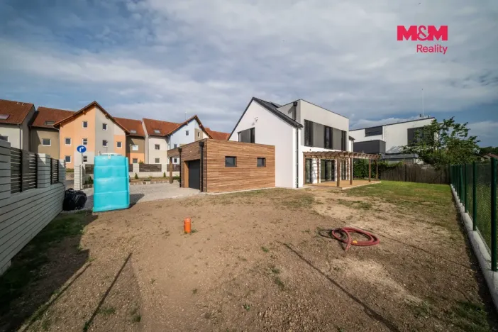 Prodej rodinného domu, Chýně, Na Kališti, 138 m2