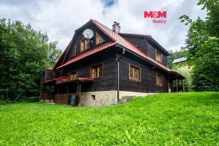 Prodej rodinného domu, Velké Karlovice, 160 m2