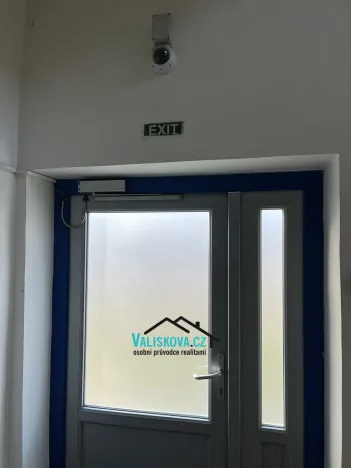 Pronájem výrobních prostor, Kroměříž, 1220 m2