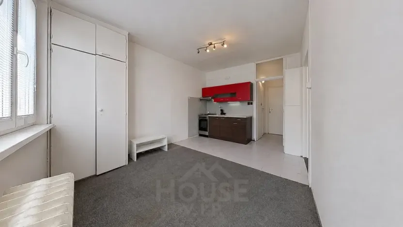 Prodej bytu 2+kk, Praha - Hostivař, Bělinského, 36 m2