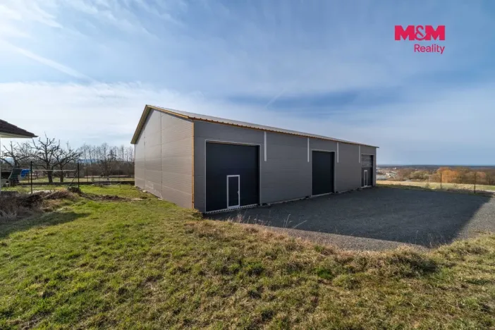 Pronájem skladu, Chlumčany, 400 m2