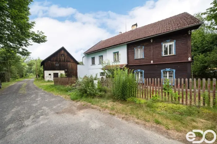 Prodej rodinného domu, Brniště - Luhov, 170 m2