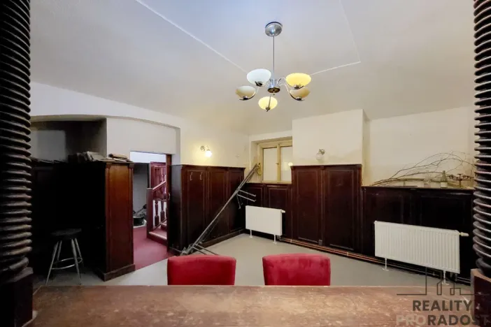 Pronájem obchodního prostoru, Praha, Petřínská, 135 m2