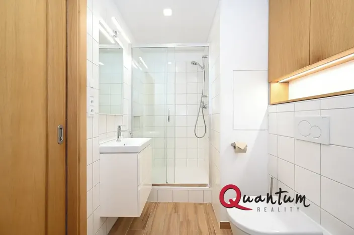 Pronájem bytu 3+kk, Praha - Žižkov, Květinková, 78 m2