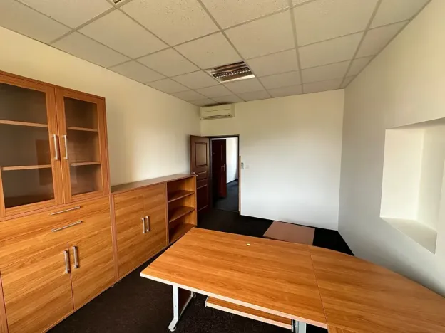 Pronájem kanceláře, Děčín, Kamenická, 34 m2