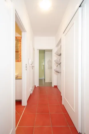 Pronájem bytu 2+kk, Praha - Prosek, Zubrnická, 60 m2