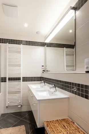 Pronájem bytu 3+kk, Praha - Uhříněves, Františka Diviše, 77 m2