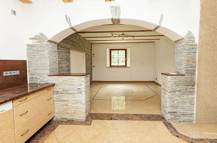 Prodej rodinného domu, Plesná, Sokolská, 200 m2