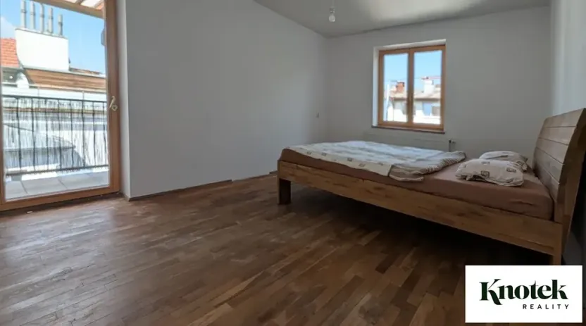 Pronájem bytu 2+kk, Brno, Vrchlického sad, 73 m2