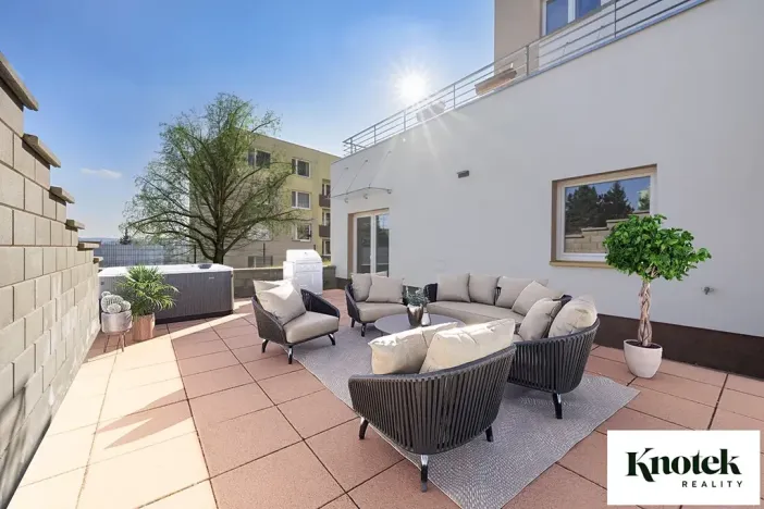 Prodej bytu 4+kk, Tišnov, Dřínová, 111 m2