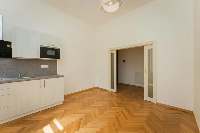 Pronájem bytu 2+kk, Praha - Staré Město, Kozí, 39 m2