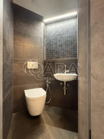 Pronájem bytu 2+1, Praha - Vinohrady, Vocelova, 83 m2