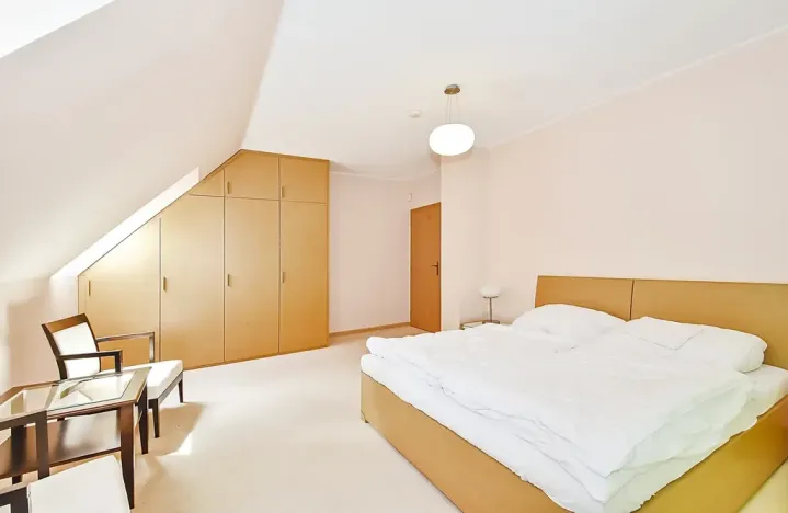 Prodej rodinného domu, Karlovy Vary, Slovenská, 162 m2