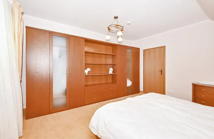 Prodej rodinného domu, Karlovy Vary, Slovenská, 162 m2