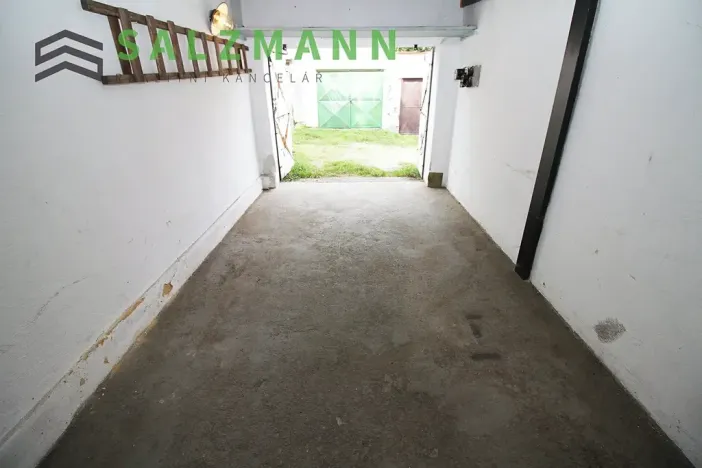 Pronájem garáže, Plzeň, Těšínská, 19 m2