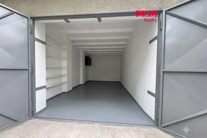 Pronájem garáže, Plzeň, Doudlevecká, 18 m2
