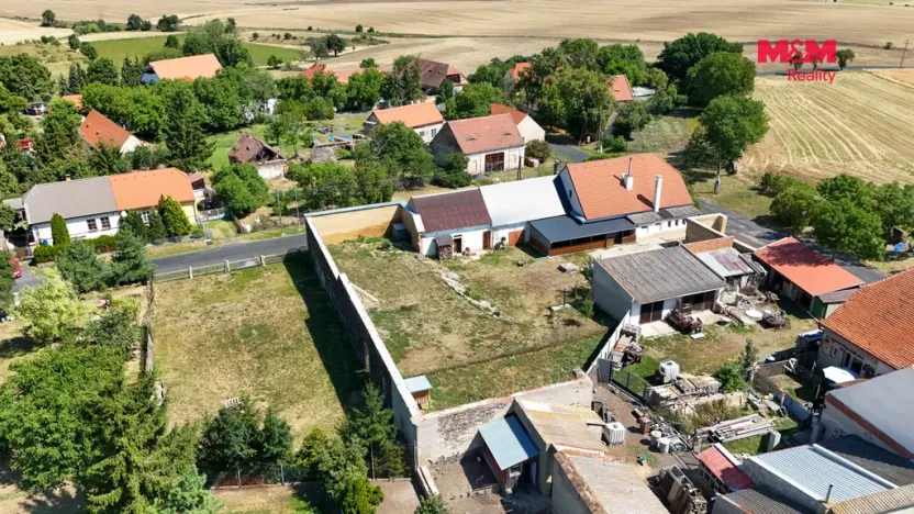 Prodej rodinného domu, Krásný Dvůr - Chrašťany, 206 m2