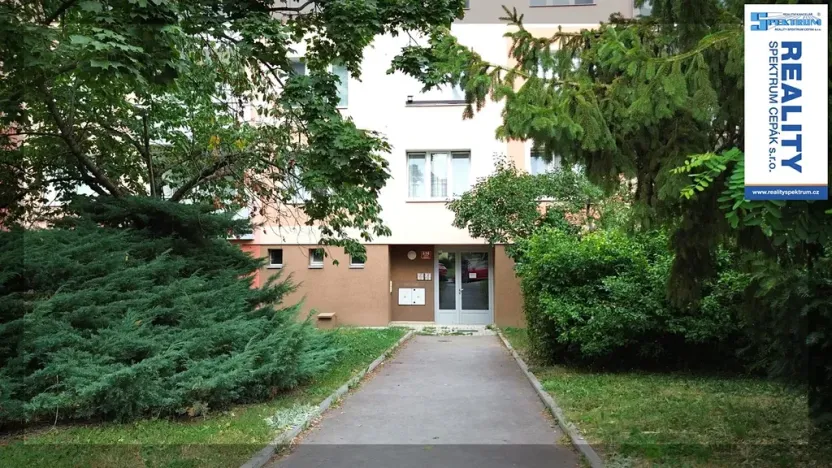 Prodej bytu 1+1, Praha - Kamýk, Zvolská, 35 m2