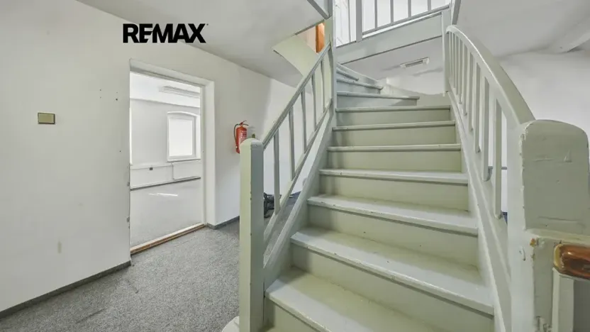 Prodej kanceláře, Nový Bor, Mařákova, 470 m2