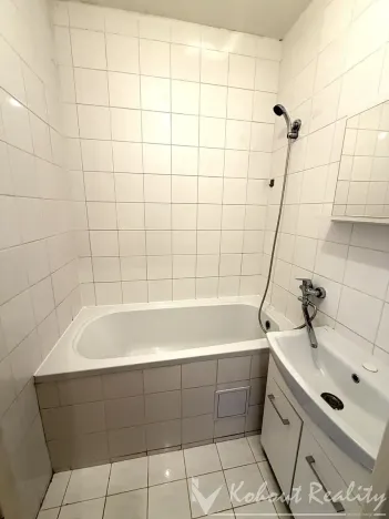 Pronájem bytu 2+1, Praha - Záběhlice, Jasmínová, 60 m2