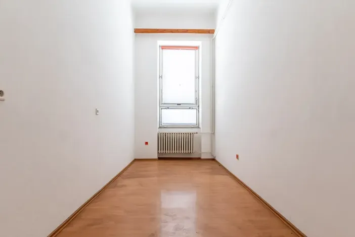Prodej ubytování, Ostrava, Zákrejsova, 1254 m2