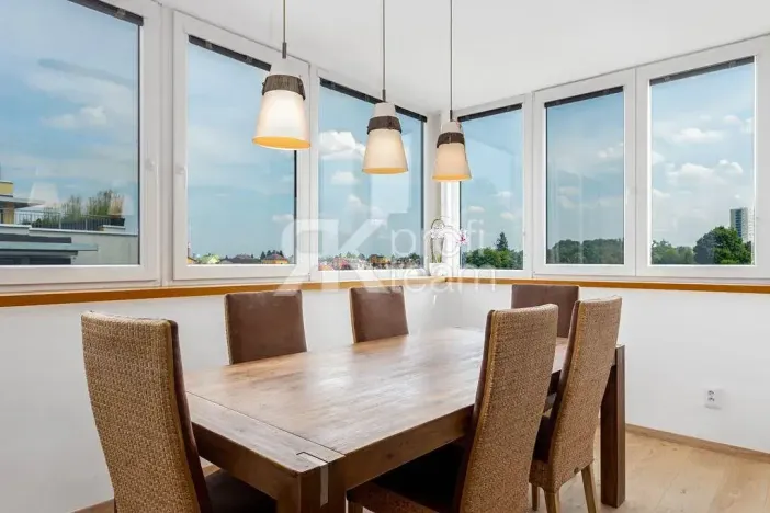 Prodej bytu 4+kk, Ostrava, Gen. Sochora, 131 m2